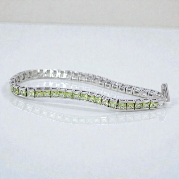 Vintage 925 Silver Peridot Tennis Bracelet Princess Cut Natural Gemstone - Picture 6 of 9